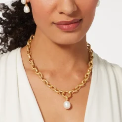The Met Store Cypriot Twist Pearl Chain Pendant Necklace
