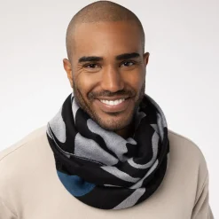 The Met Store Egyptian Swirled Glass Unisex Oblong Jacquard Scarf