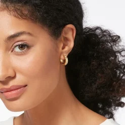The Met Store Star Huggie Earrings